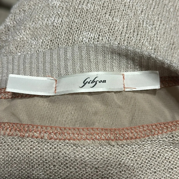 Gibson‎ Women’s Tan w Orange Stitching LS Lightweight Chiffon Accents Top Large - Picture 9 of 11